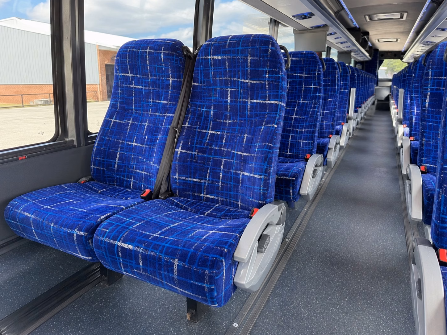 how where and when you re traveling affects your jackson charter bus rate