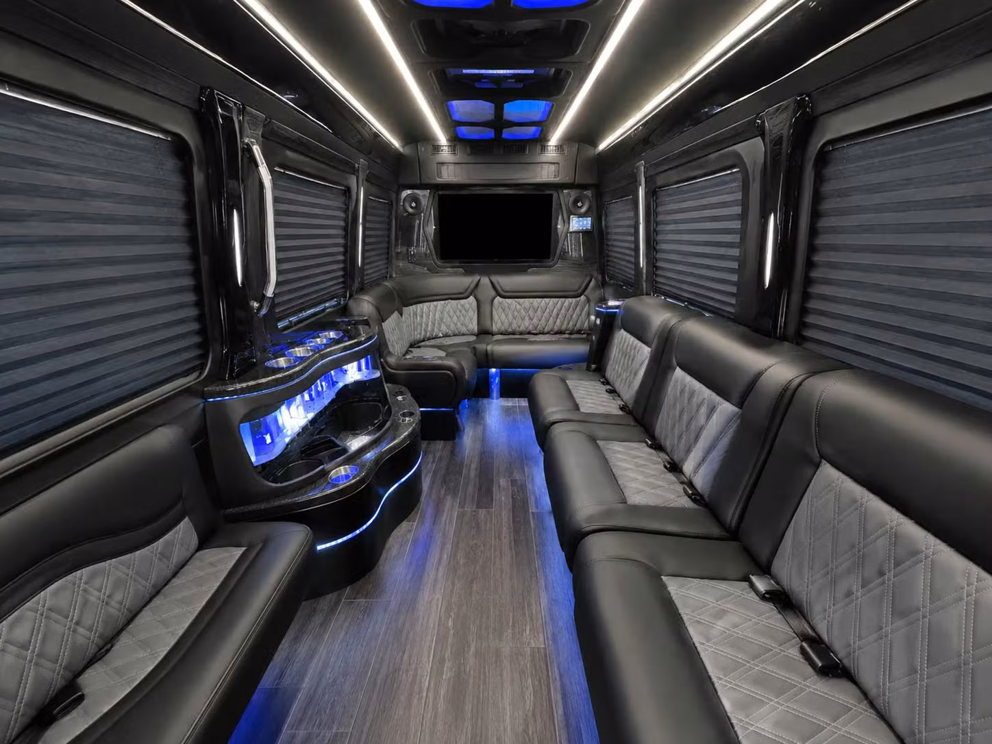 school field trip and educational group transportation in jackson
