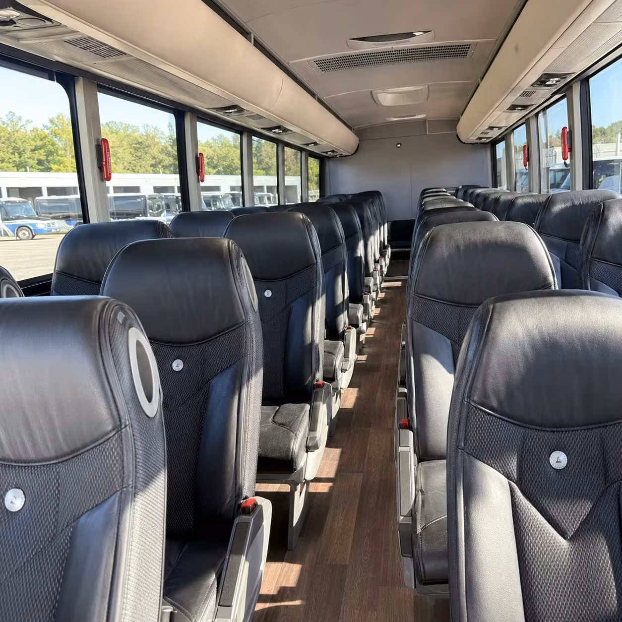 sports teams and fan groups rely on charter buses for jackson airport runs